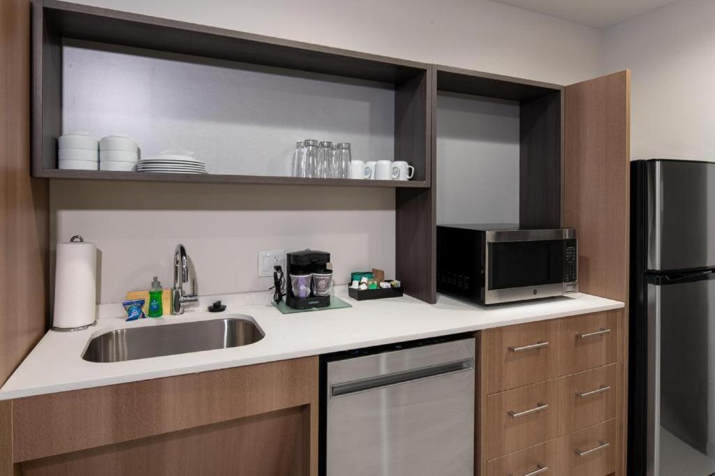 Hotel Home2 Raynham/taunton, Ma 3*